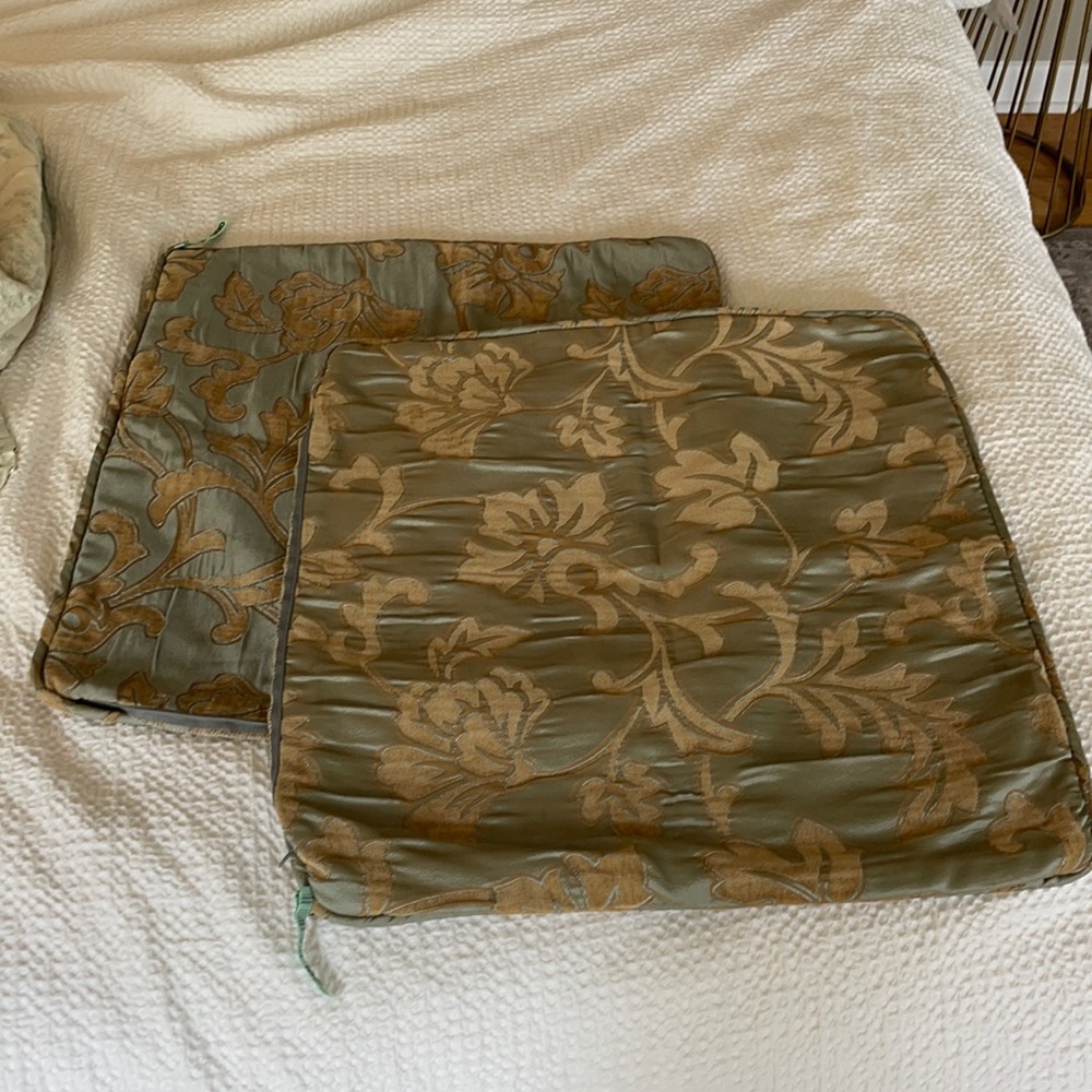 Ethan Allen silk pillow covers 22x22 blue tan
